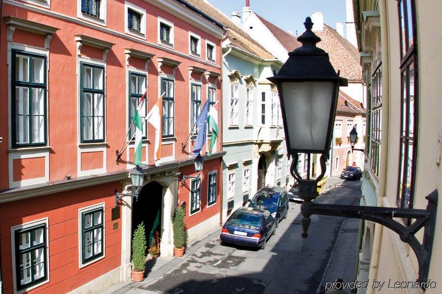 Hotel Wollner Sopron Exterior photo